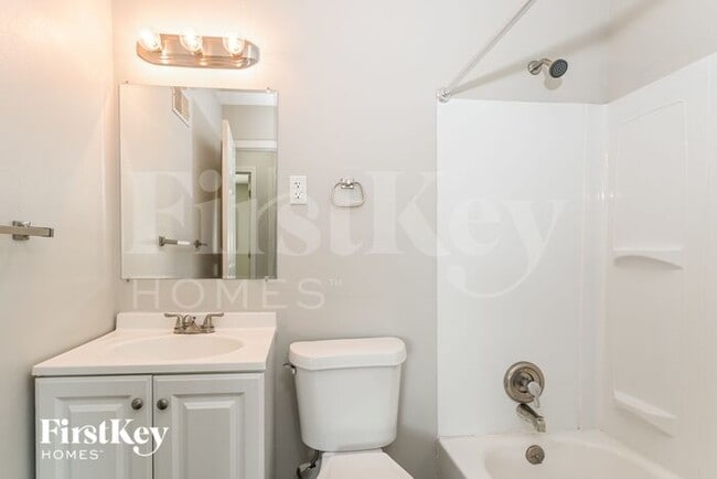 Building Photo - 4147 Garvey Dr