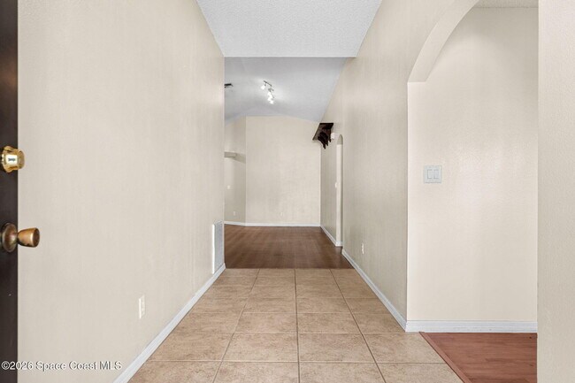 Building Photo - 4211 Swanna Dr