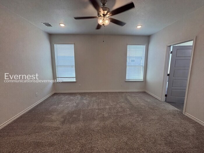 Building Photo - 854 Freedom Cir