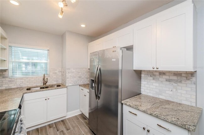 Building Photo - 2401 2nd Ave N