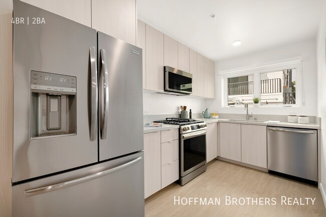 Building Photo - 845 S Sherbourne Dr