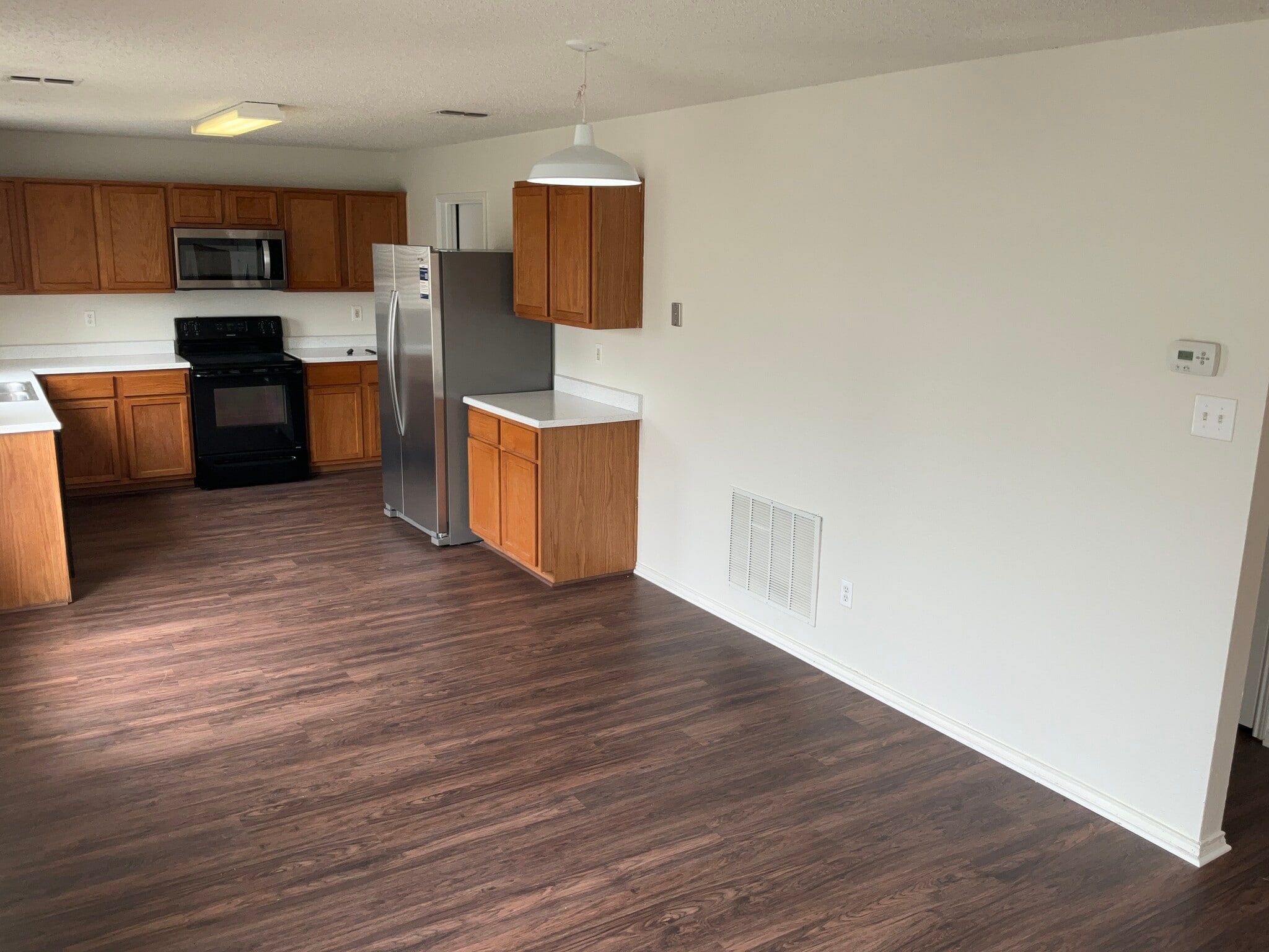 Building Photo - 8724 Hunters Creek Ct