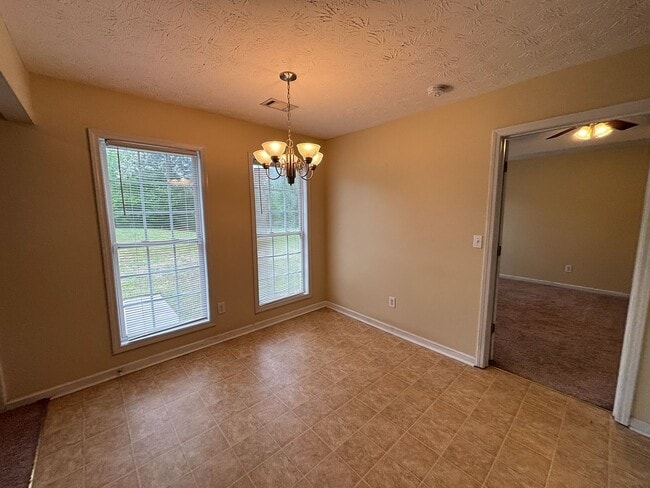 Building Photo - Weather Stone Subdivision!!