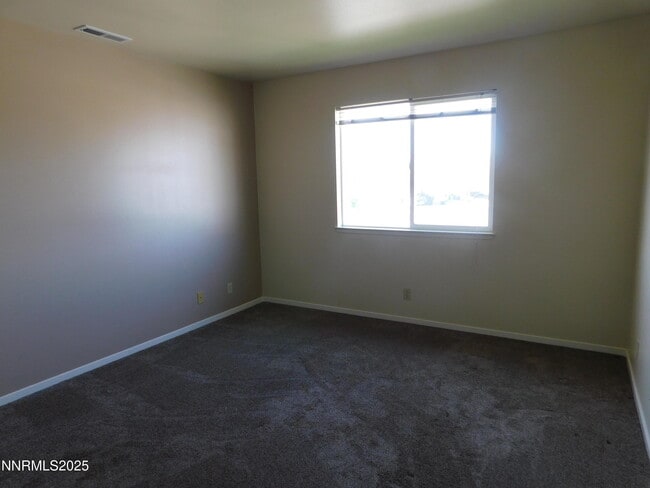 Building Photo - 240 Serpa Pl