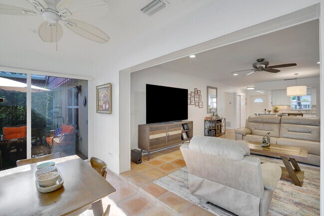 Building Photo - 772 Nantucket Cir