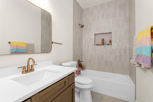 Building Photo - 30315 Legacy Pines Dr