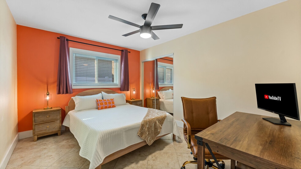 Building Photo - 79 S Brevard Ave