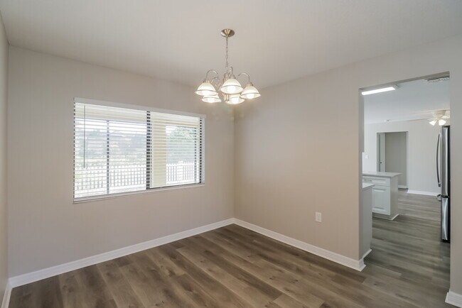 Building Photo - 13700 Whitby Rd