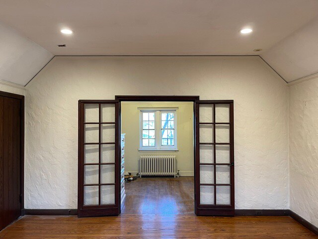 Building Photo - 6301 Alexander Dr