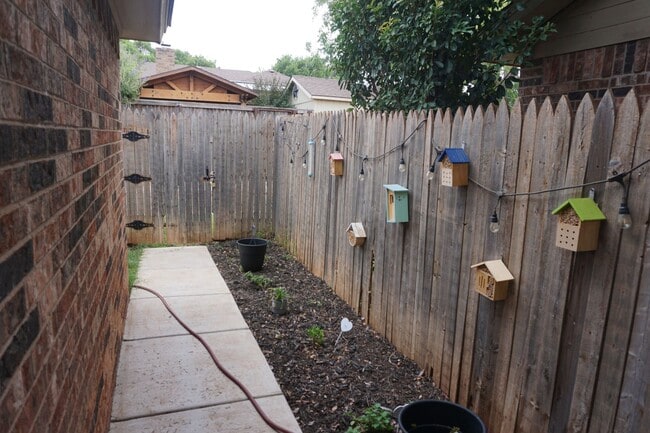 Building Photo - Southwest Lubbock 3 Bedroom - Move in 07/16