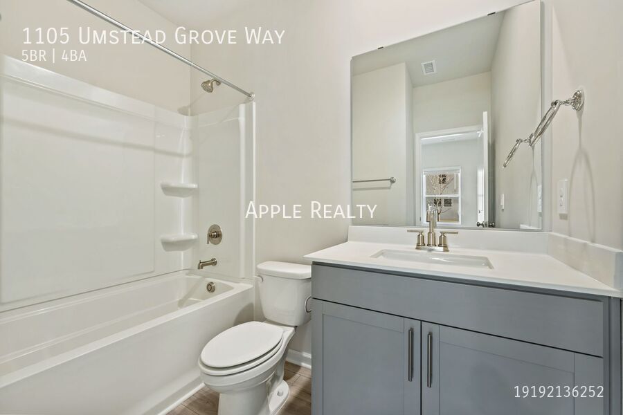 Building Photo - 1105 Umstead Grv Wy