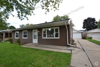 Building Photo - 2215 Webster Ave