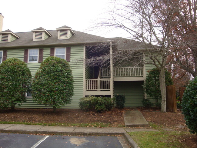 Primary Photo - Hunters Run Condos, see this Inviting 2 be...