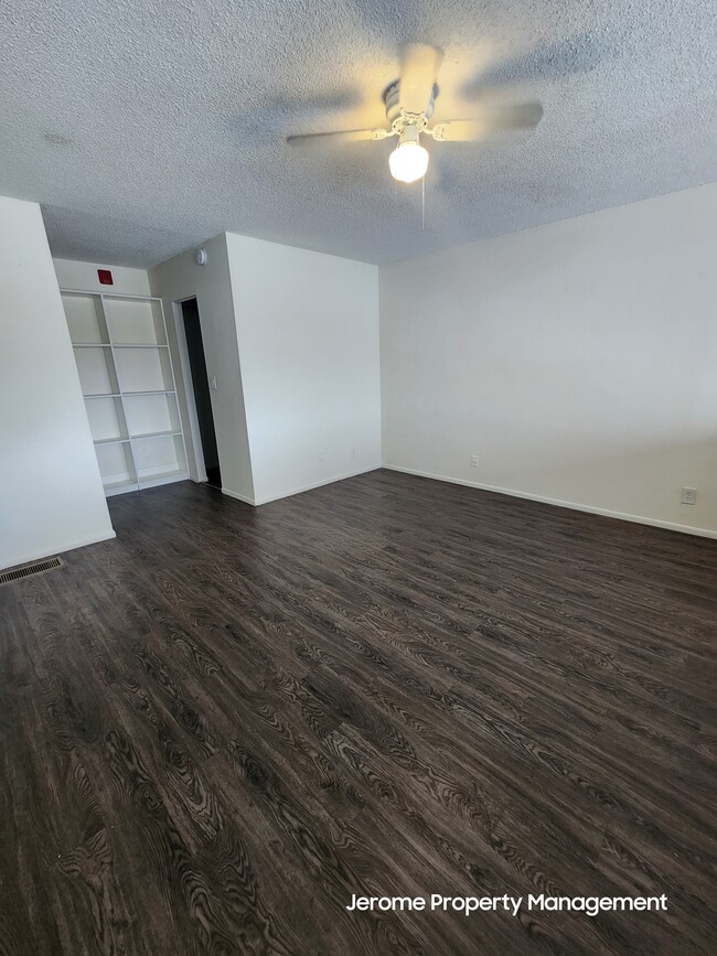 Building Photo - 18111 NW 68th Ave