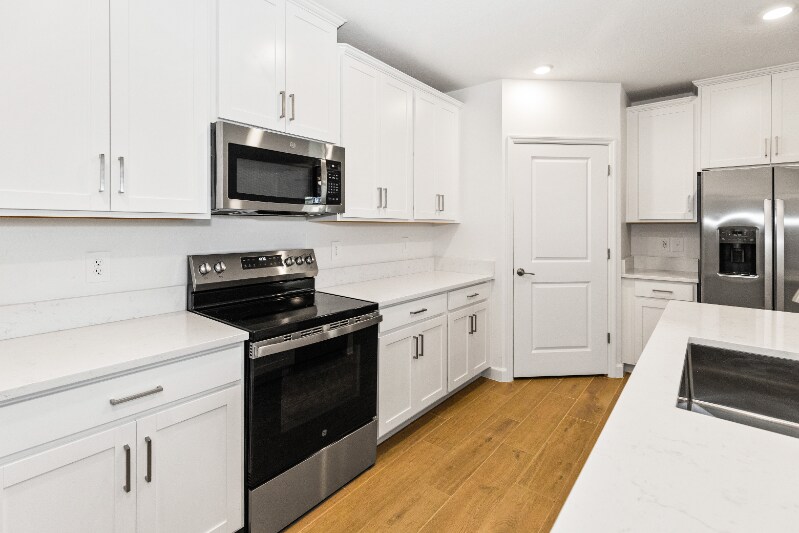 Building Photo - 10721 Gable Dig Lp