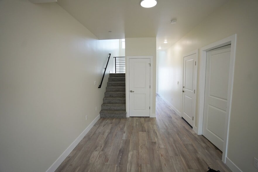 Building Photo - 3580 W 66th Ave