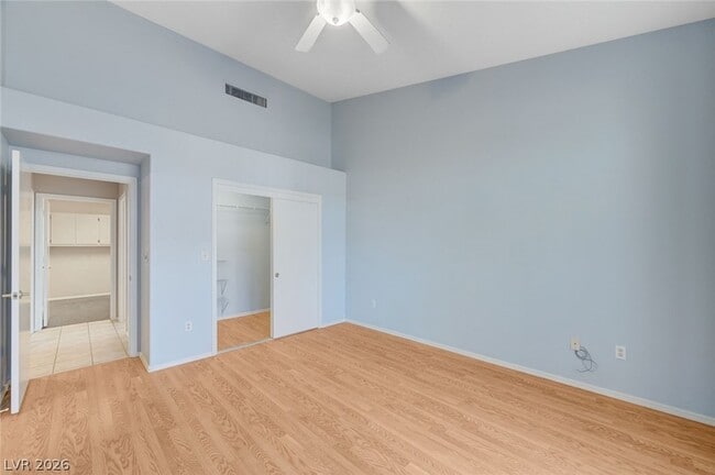 Building Photo - 9356 Villa Ridge Dr