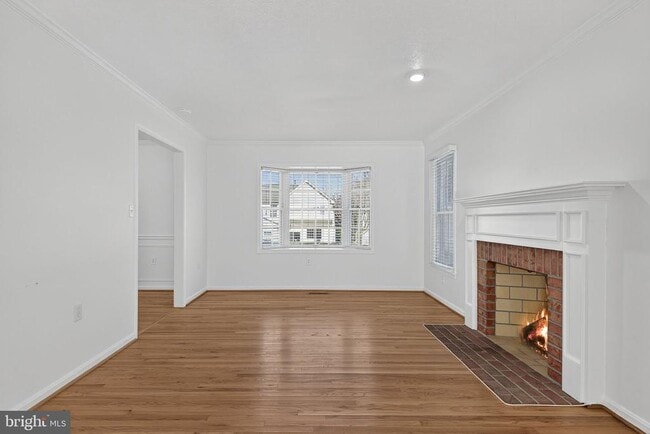 Building Photo - 1984 Cidermill Ln