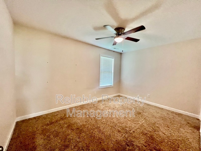 Building Photo - 137 Bobby Ray Ct