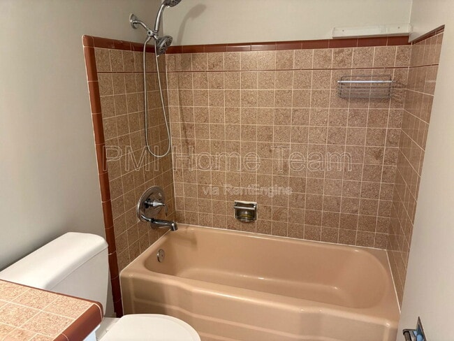 Building Photo - 442 N 250 E
