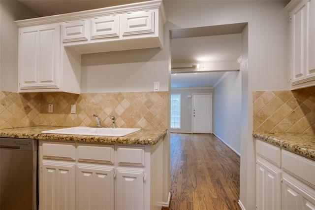 Building Photo - 4414 Buena Vista St