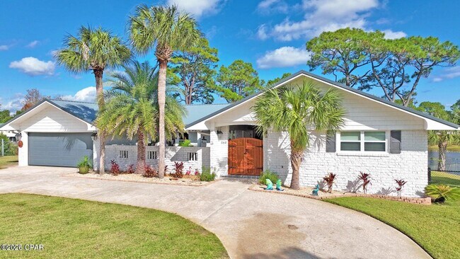 Building Photo - 263 Lullwater Dr