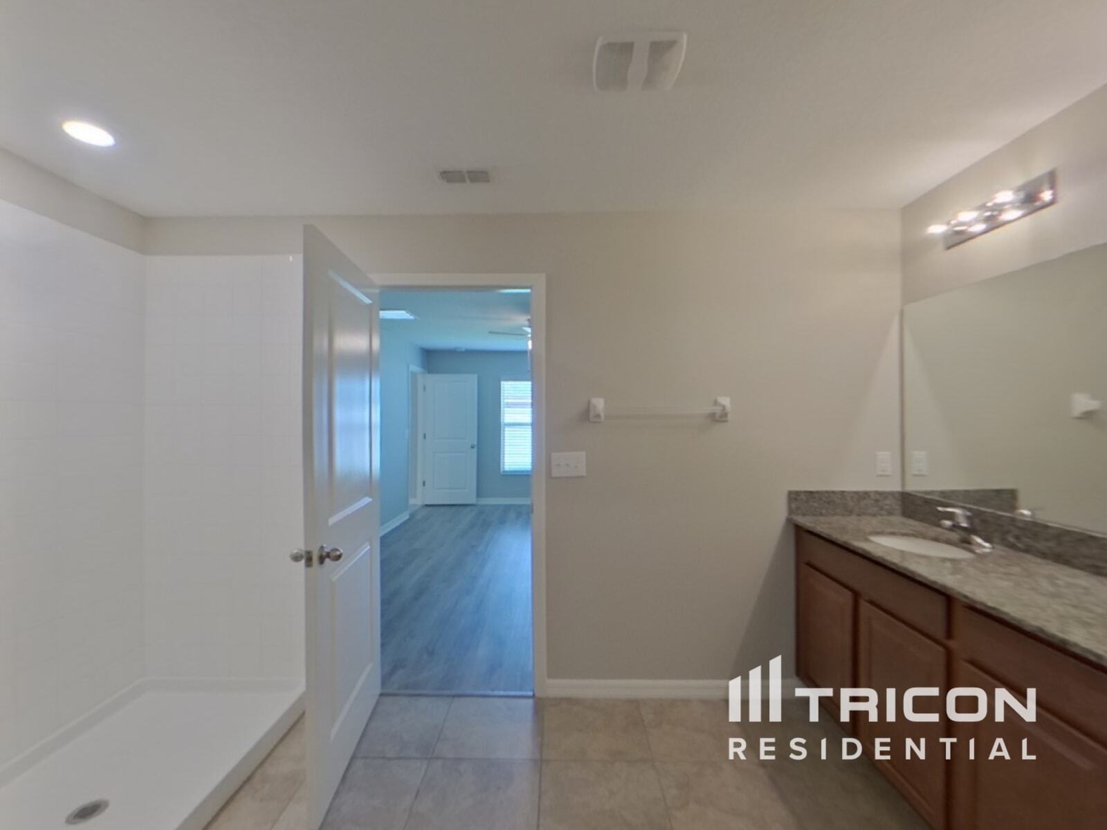 Building Photo - 1615 Broad Winged Hawk Dr