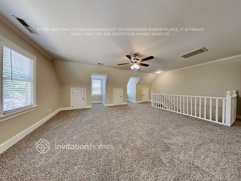 Building Photo - 1002 Briarcliff Rd