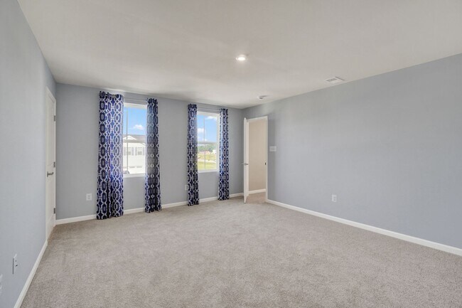 Building Photo - 69 Summerfield Dr