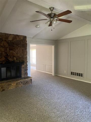Building Photo - 1033 Rosewood Dr