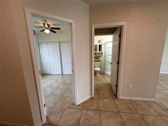 Building Photo - 630 Citrus Isle Blvd