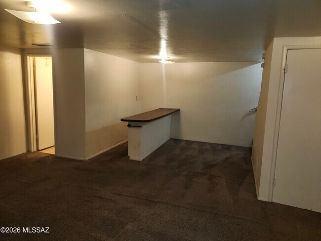 Building Photo - 1244 S Camino Seco