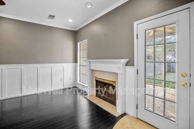 Building Photo - 428 Cambrian Ridge Trail