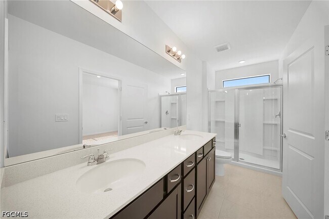 Building Photo - 270 Silent Lk Dr