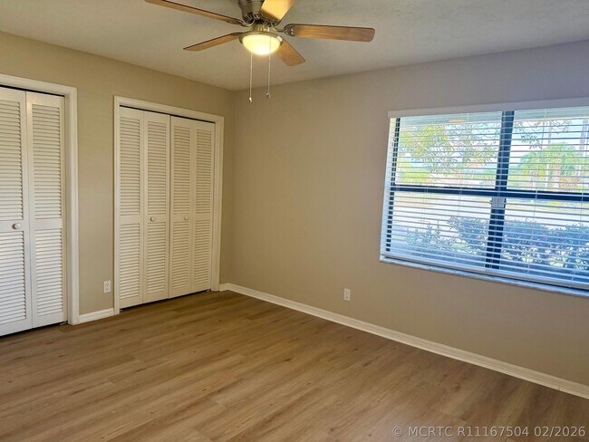 Building Photo - 13427 Kingsbury Dr