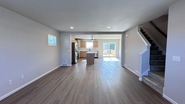 Building Photo - 7647 Stones Throw Dr