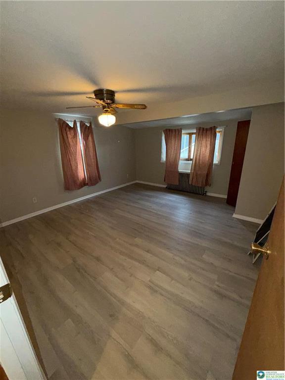 Building Photo - 219 Linden St