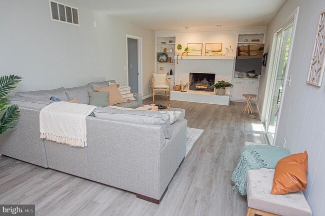 Building Photo - 414 Pine Bluff Rd