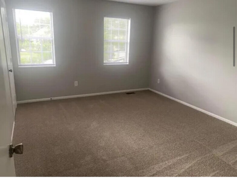 Building Photo - 7767 Hansgrove Ct