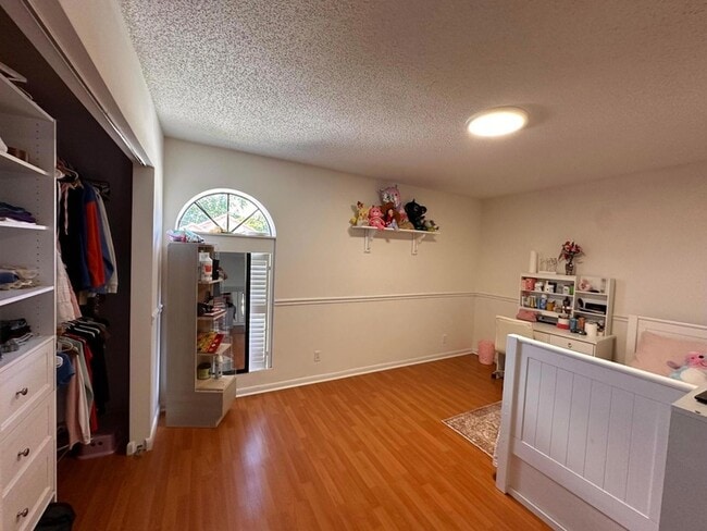 Building Photo - 1728 Shoreside Cir