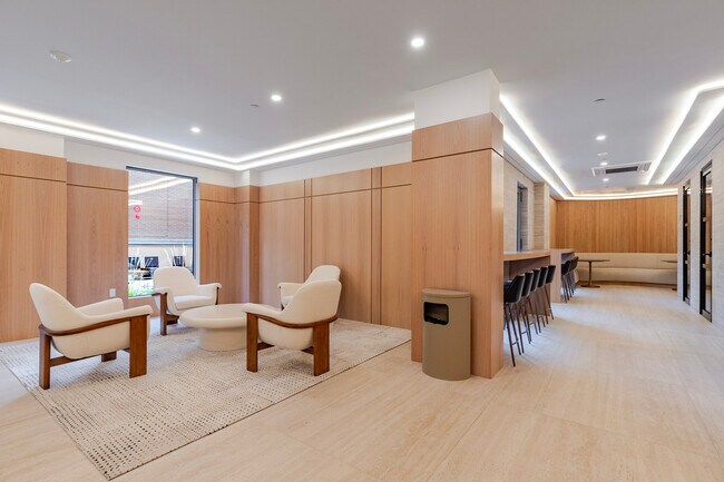 Building Photo - 151 S Elliott Pl