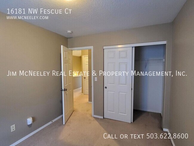 Building Photo - 16181 NW Fescue Ct