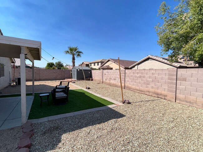 Building Photo - 15808 W Yavapai St