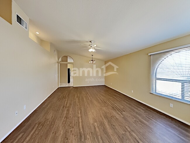 Building Photo - 5691 S Abbottsford Dr