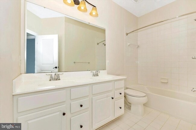 Building Photo - 6438 Alan Linton Blvd E