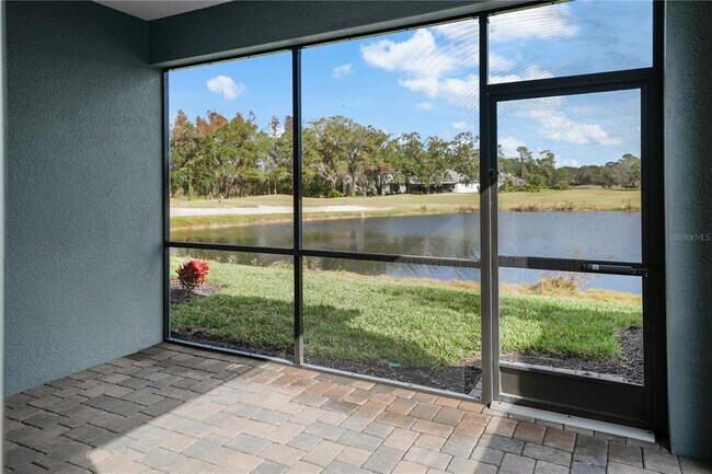 Building Photo - 3778 Maxwell Park Dr
