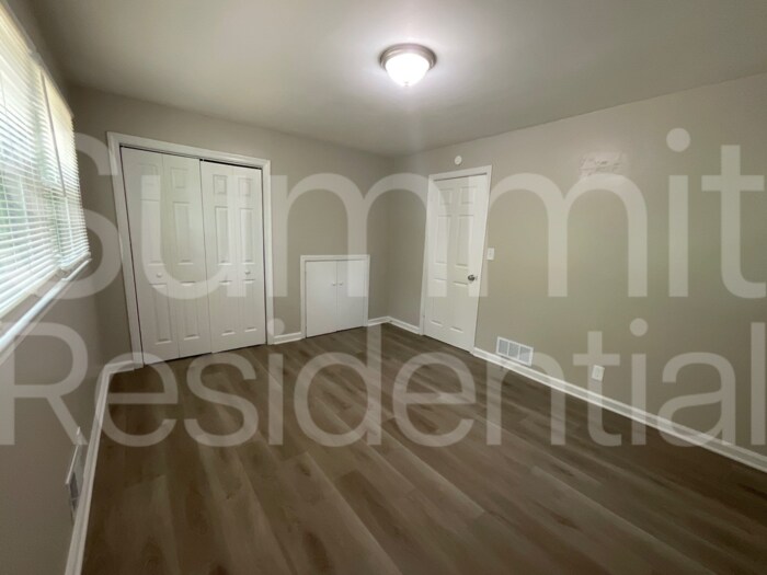 Building Photo - 1313 Aniwaka Ave SW