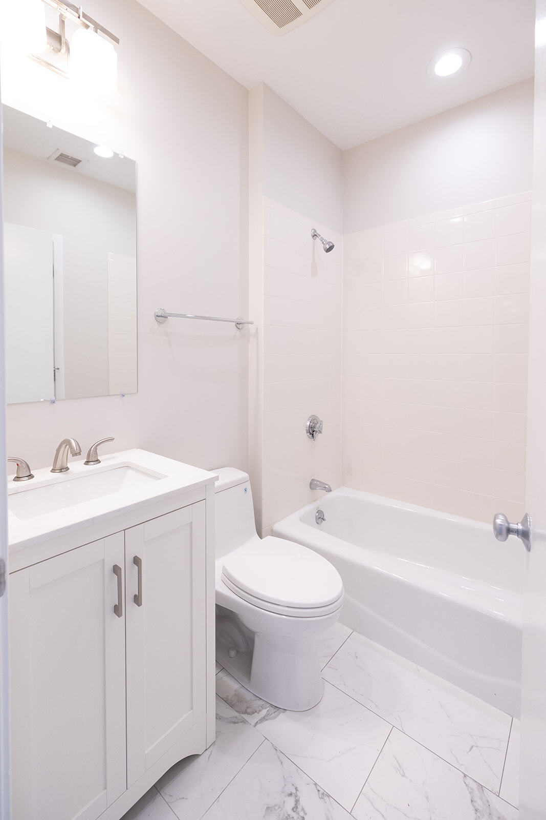 Building Photo - 450 Harrison Ave