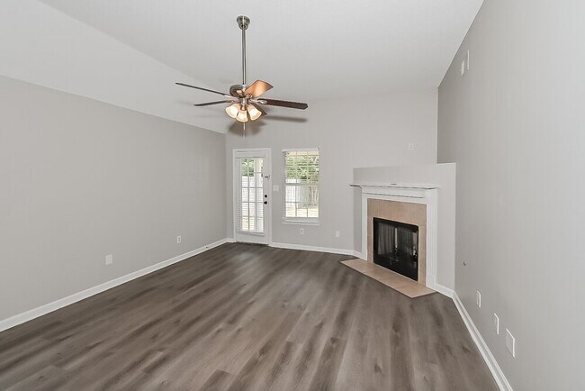 Building Photo - 5814 Steffani Dr