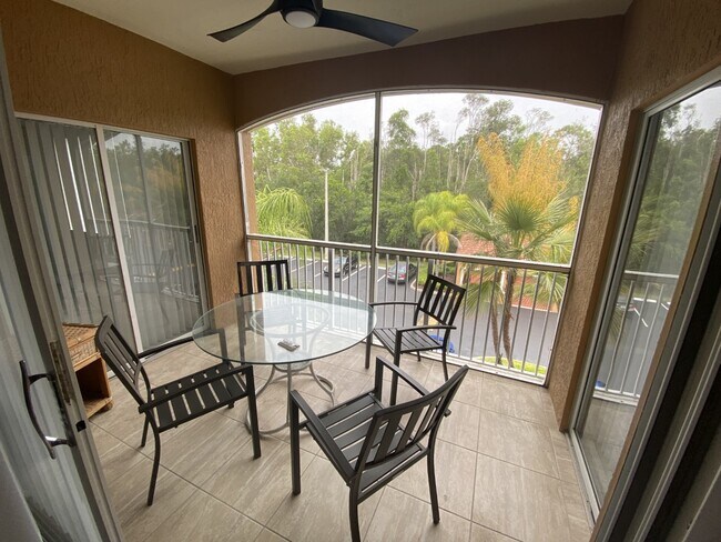 Building Photo - 1810 Florida Club Cir